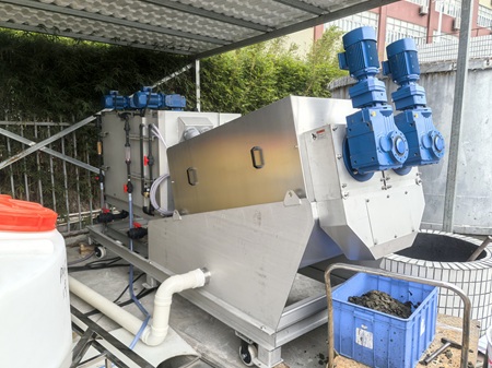 Sludge Dewatering, Mechanical treatment
